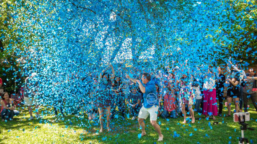confetti cannon for wedding and all types of events to make that extra celebration fun